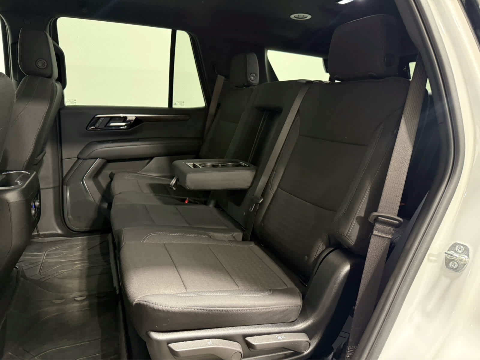 Used 2025 Chevrolet Tahoe LS AWD/4WD image 15