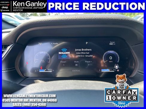 Used 2023 Jeep Grand Cherokee Altitude AWD/4WD image 16