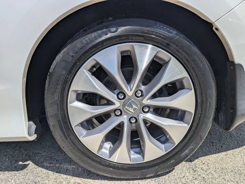Used 2015 Honda Accord EX-L image 8