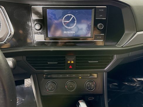 Used 2019 Volkswagen Jetta S w/ Driver Assistance Package image 18