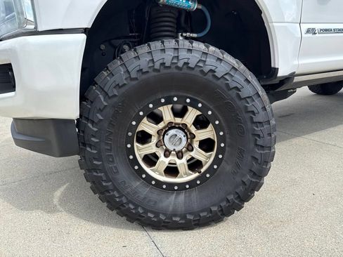 Used 2019 Ford F350 Platinum w/ Platinum Ultimate Package AWD/4WD image 65