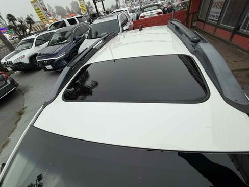 Used 2016 Subaru Outback 2.5i Limited image 24