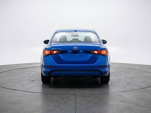 Used 2025 Nissan Sentra SV FWD image 7