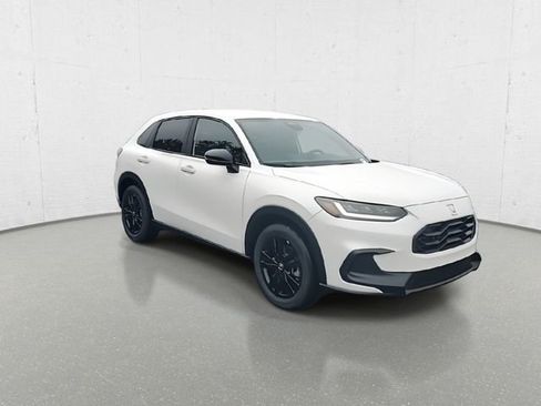 New 2026 Honda HR-V Sport image 2