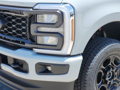 New 2026 Ford F250 XL w/ STX Appearance Package AWD/4WD image 8