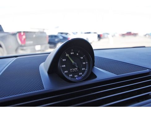 Used 2022 Porsche Panamera 4 image 27