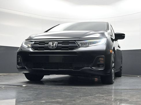 Used 2025 Honda Odyssey EX-L image 42