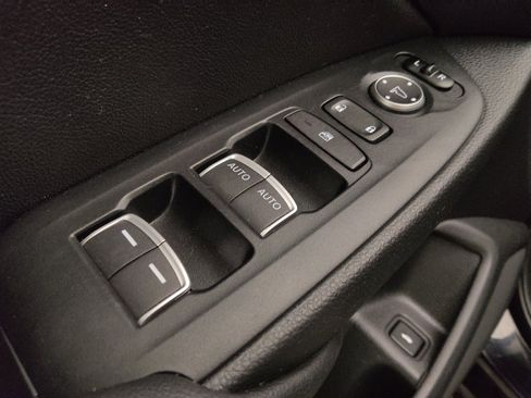 Used 2019 Honda Accord EX-L image 27