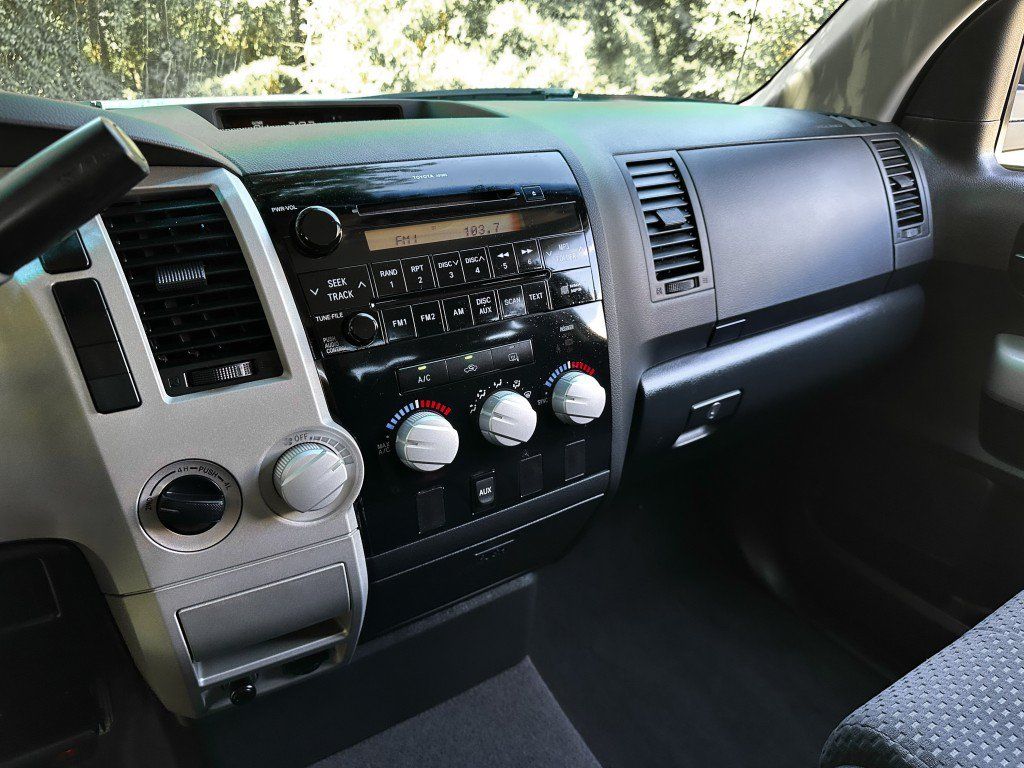 Used 2009 Toyota Tundra SR5 AWD/4WD image 21