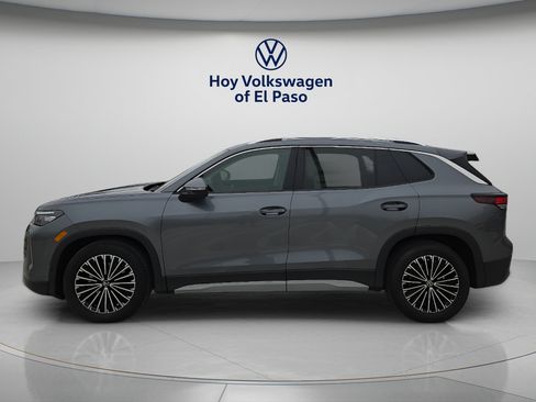 Certified 2026 Volkswagen Tiguan S FWD image 5