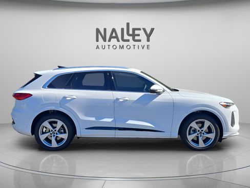 New 2025 Audi Q5 Prestige image 7