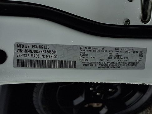 Certified 2024 Jeep Compass Trailhawk AWD/4WD image 27