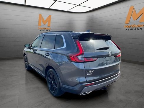 Used 2023 Honda CR-V Sport Touring image 3