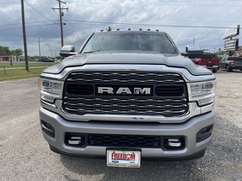 Used 2020 RAM 3500 Limited image 9