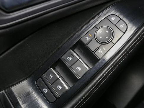 Used 2023 Nissan Rogue SL AWD/4WD image 34