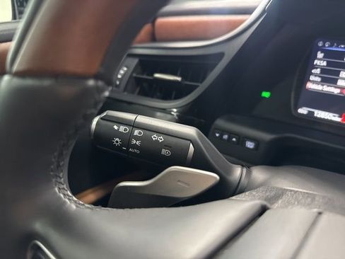 Used 2024 Lexus ES 250 w/ Premium Package image 35