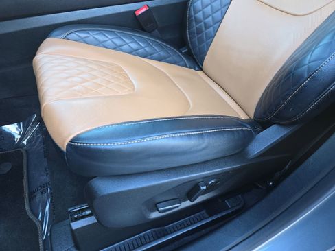 Used 2024 Ford Edge Titanium w/ Titanium Elite Package image 35