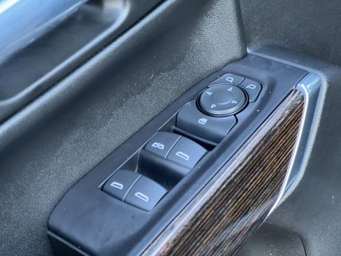 Used 2021 GMC Sierra 1500 Elevation w/ X31 Off-Road Package image 18