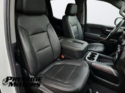 Used 2019 Chevrolet Silverado 1500 LTZ w/ LTZ Premium Package AWD/4WD image 34