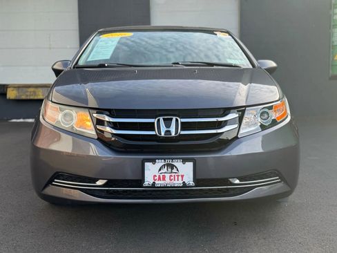 Used 2016 Honda Odyssey SE image 8