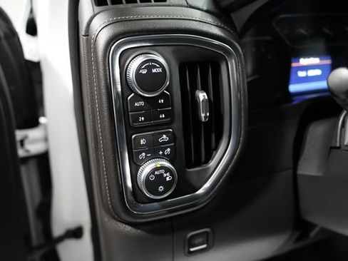 Used 2021 GMC Sierra 1500 Elevation image 11