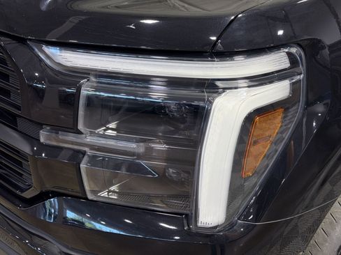 Used 2024 Ford F150 Platinum AWD/4WD image 13