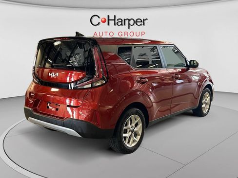 Used 2025 Kia Soul S FWD image 3