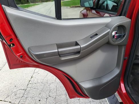 Used 2010 Nissan Xterra S image 26