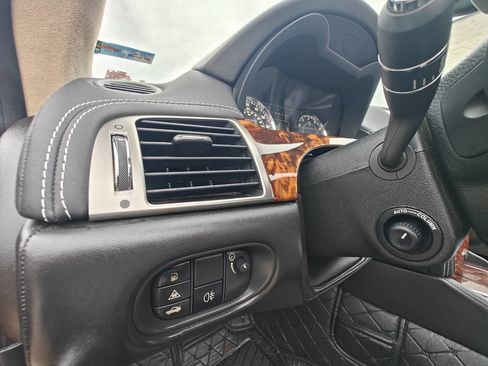 Used 2010 Jaguar XKR R image 14