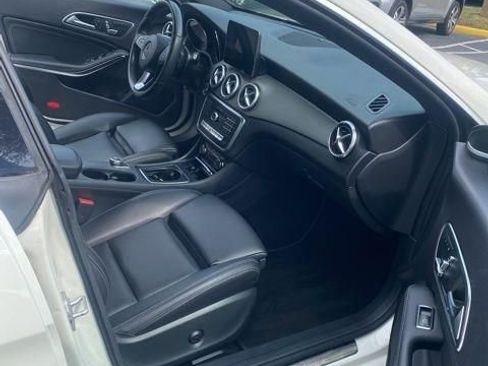 Used 2018 Mercedes-Benz CLA 250 image 17