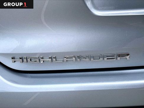 Certified 2021 Toyota Highlander LE AWD/4WD image 33