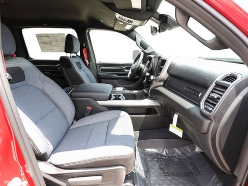 New 2026 RAM 1500 Big Horn AWD/4WD image 21