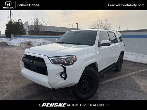 Used 2023 Toyota 4Runner SR5 Premium image 1