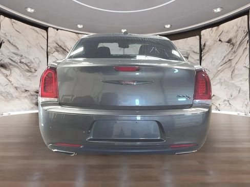 Used 2021 Chrysler 300 S RWD image 9