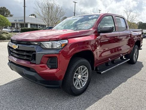 Certified 2025 Chevrolet Colorado LT w/ Advanced Trailering Package image 7