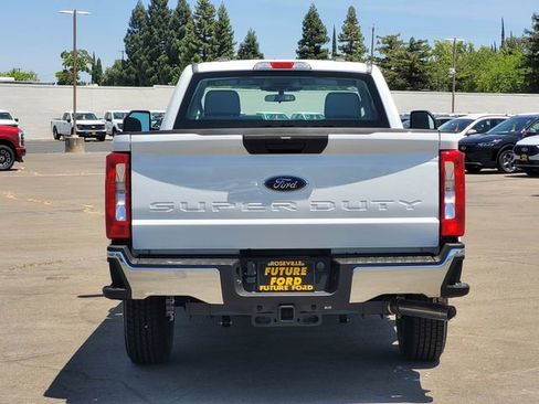 New 2026 Ford F250 XL w/ XL Chrome Package image 5