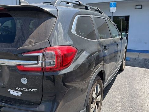 Used 2023 Subaru Ascent Premium w/ Convenience Package AWD/4WD image 3