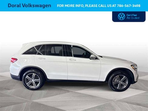 Used 2022 Mercedes-Benz GLC 300 w/ Premium Package Lite image 9