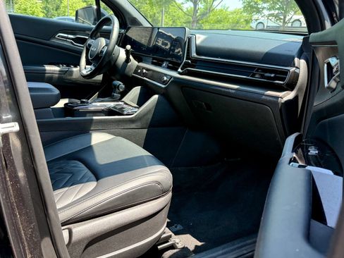 Certified 2023 Kia Sportage X-Line w/ X-Line Premium Package AWD/4WD image 12