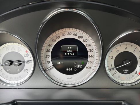 Used 2015 Mercedes-Benz GLK 350 4MATIC image 30