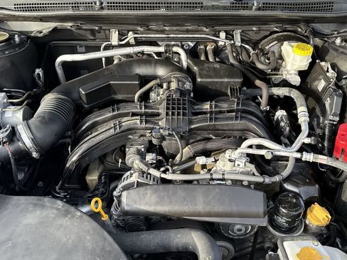 Used 2020 Subaru Outback Limited w/ Popular Package #2 image 13