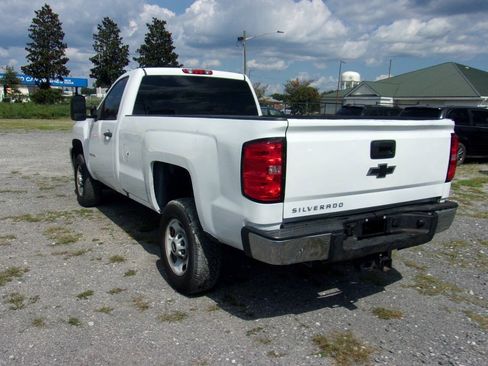 Used 2014 Chevrolet Silverado 2500 W/T RWD image 5
