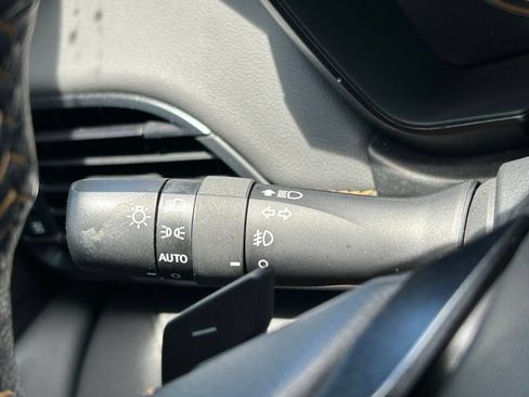Used 2025 Subaru Outback Wilderness AWD/4WD image 29