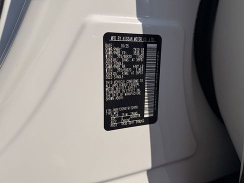 New 2026 Nissan Armada PRO-4X w/ Captain's Chari Seat Package image 19