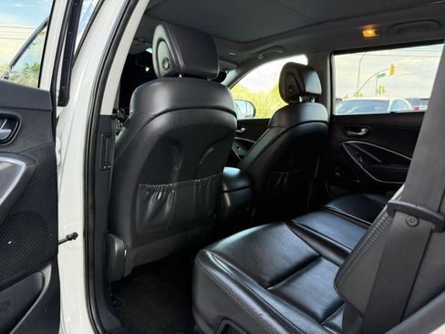 Used 2018 Hyundai Santa Fe AWD w/ Cargo Package image 44