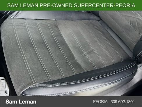 Used 2024 Mitsubishi Outlander SE image 19