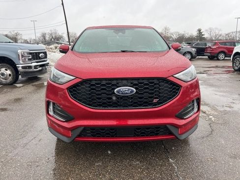 Certified 2023 Ford Edge ST image 2