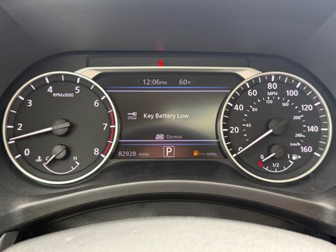 Used 2022 Nissan Sentra SV w/ SV Premium Package FWD image 8