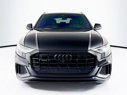 Used 2021 Audi Q8 Prestige w/ Prestige Package AWD/4WD image 2