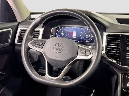 Used 2022 Volkswagen Atlas SE image 17
